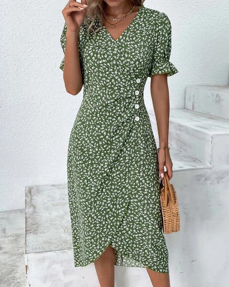 Quincy Summer Dress Women – Floral Dress with Short Sleeves and Elegant Button Closure