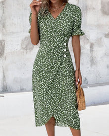 Quincy Summer Dress Women – Floral Dress with Short Sleeves and Elegant Button Closure