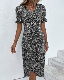 Quincy Summer Dress Women – Floral Dress with Short Sleeves and Elegant Button Closure