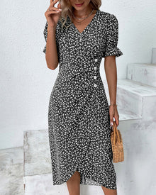 Quincy Summer Dress Women – Floral Dress with Short Sleeves and Elegant Button Closure