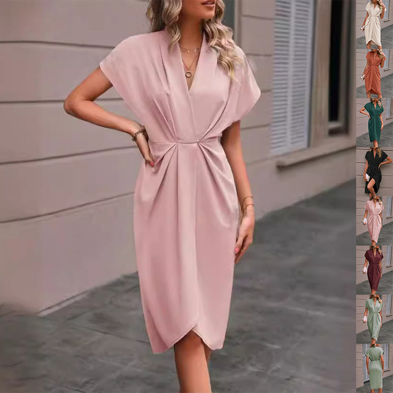 Louise Women's Dress – Trendy Dress with Batwing Sleeves, V-Neckline & Elegant Pleats