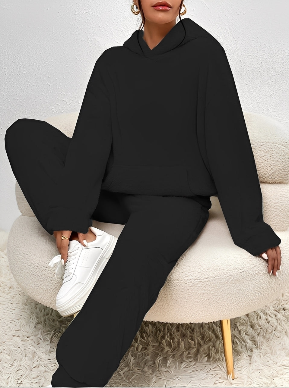 Ayla Ensemble Loungewear in Fleece for Women – Soft and Comfortable Hoodie and Pants for Casual Warmth