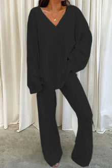 Rivka Women's Ensemble – Oversize Lounge Outfit with V-Neck Sweater & Comfortable Wide Pants