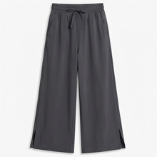Veluna – Effortless Wide-Leg Crop Pants