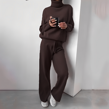 Kimberlee Ensemble Loungewear with Turtleneck for Women – Soft and Comfortable Two-Piece Outfit with Modern Cut