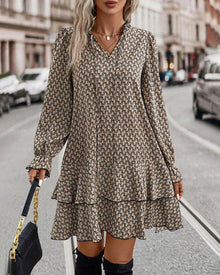 Robe Femme Stella – Elegant Long Sleeve Dress with Casual Fit and Timeless Style