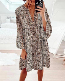 Avelyn Summer Dress Woman – Loose Dress with Leopard Print, Puff Sleeves & Elegant V Neck