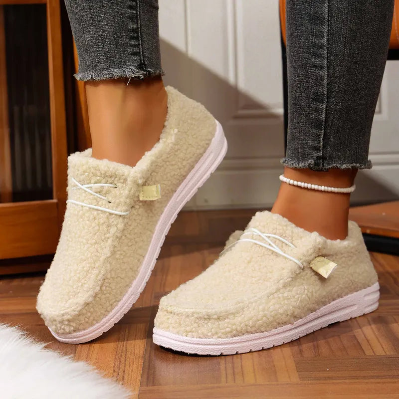 Wendy Teddy Slippers for Women – Warm and Soft Slippers for Indoor & Outdoor Use