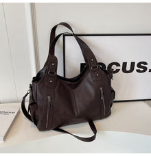 Dakota Women's Shoulder Bag – Elegant Leather Bag with Adjustable Shoulder Strap & Spacious Design
