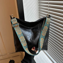 Sac Bandoulière Femme Wanda – Elegant Bag in PU with Zipper Closure & Compact Daily Format