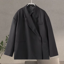 Yusra Blazer Oversize Woman – Elegant Modern Jacket with Fluid Cut & Structured Fabric