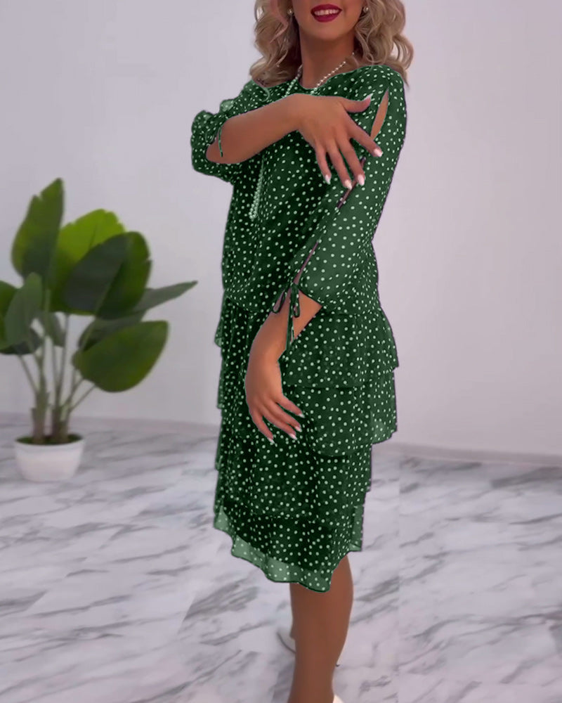 Dress Woman Yasmine – Elegant Tiered Polka Dot Dress with Airy and Feminine Cut