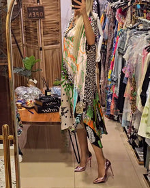 Robe Femme Diana – Elegant Long Dress with Deep V-Neckline, Leopard Print & Airy Cut