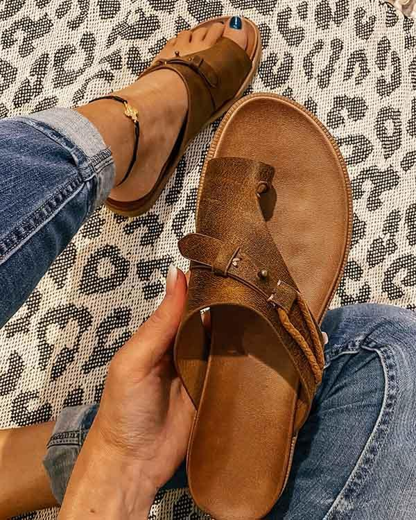 Sandales Slide Femme Lyca – Vegan Leather Mules with Comfort Sole & Minimalist Design