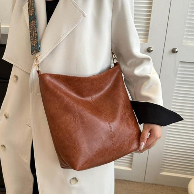 Sac Bandoulière Femme Wanda – Elegant Bag in PU with Zipper Closure & Compact Daily Format