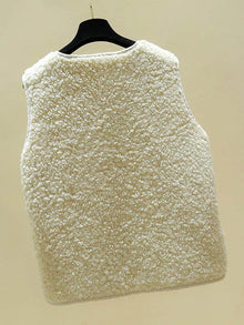 Nora Sleeveless Vest Women – Soft Fabric, Button Closure & Versatile Style