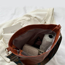 Sac Bandoulière Femme Wanda – Elegant Bag in PU with Zipper Closure & Compact Daily Format