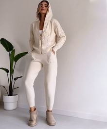 Elodie Winter Set Women – Warm Two-Piece Outfit with Soft Fabric & Elegant Style