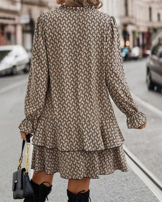 Robe Femme Stella – Elegant Long Sleeve Dress with Casual Fit and Timeless Style
