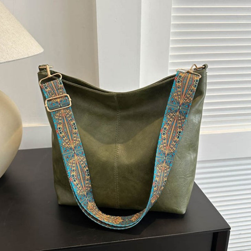 Sac Bandoulière Femme Wanda – Elegant Bag in PU with Zipper Closure & Compact Daily Format