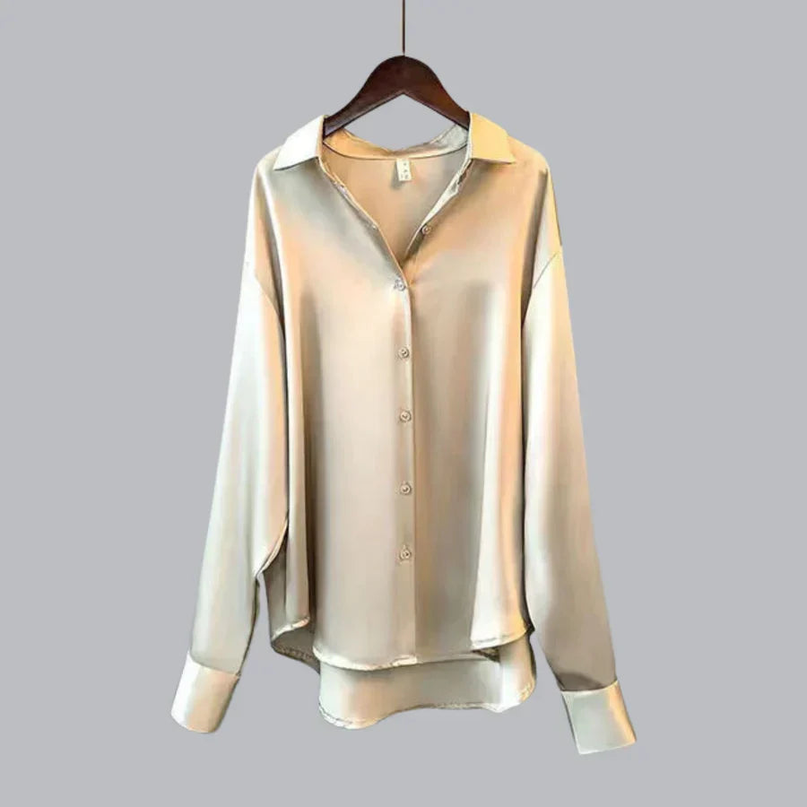 Isabelle Blouse Woman in Velvet – Luxurious Fitted Blouse with Elegant Cut for Chic and Casual Looks