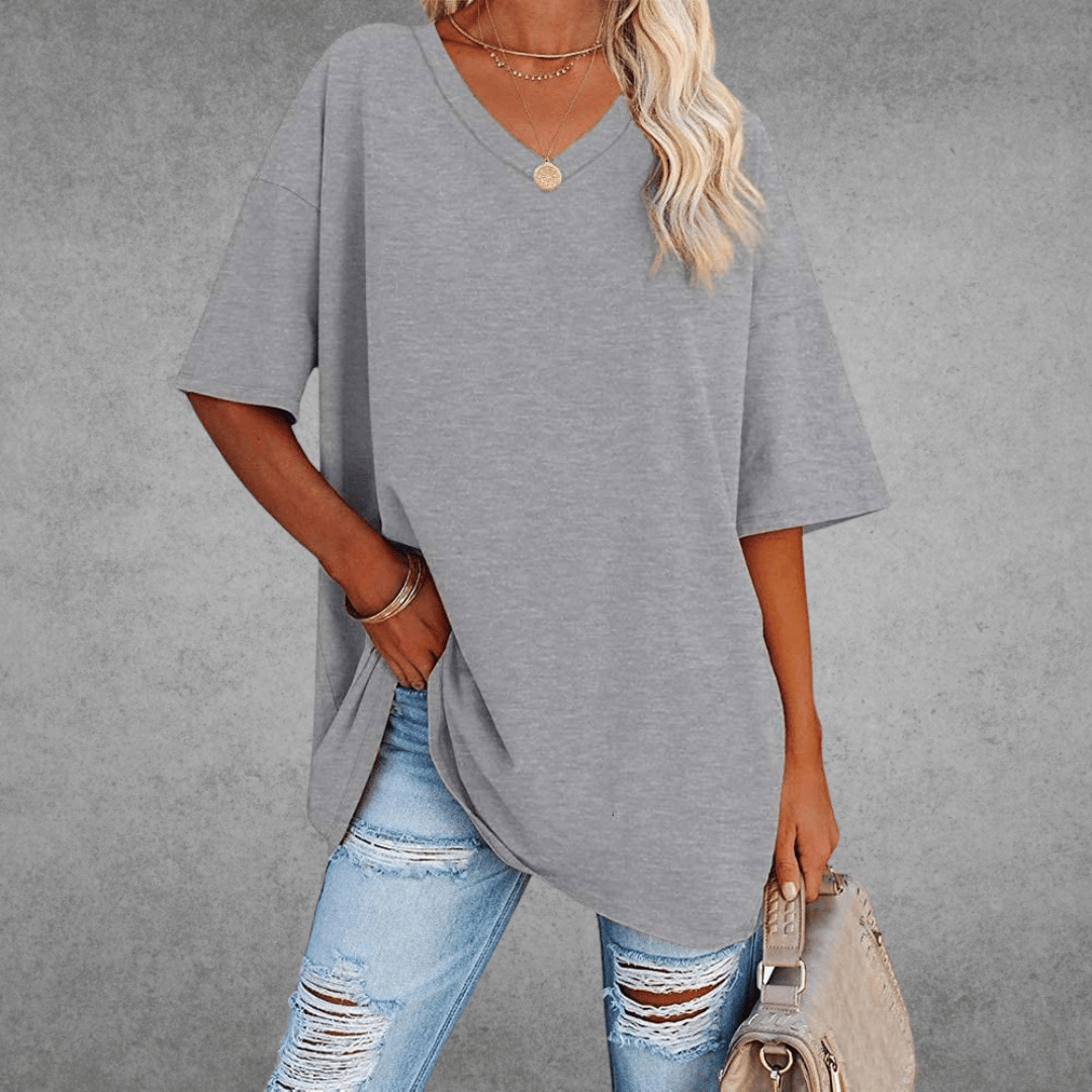 Ninon Oversize T-shirt Woman – Comfortable V-neck design & lightweight and breathable fabric