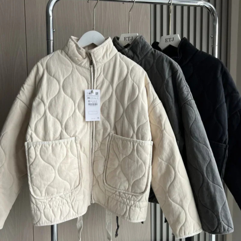 Sadie Quilted Jacket Woman – Warm and Comfortable Coat with Modern Style