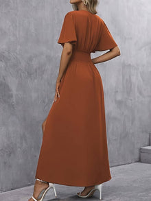 Venice Robe Woman Elegant – Ruffled Collar & Pleated Waist for a Chic Feminine Style
