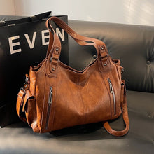 Clara Sac à Main Femme – Elegant Leather Bag with Spacious Compartments & Zipped Details