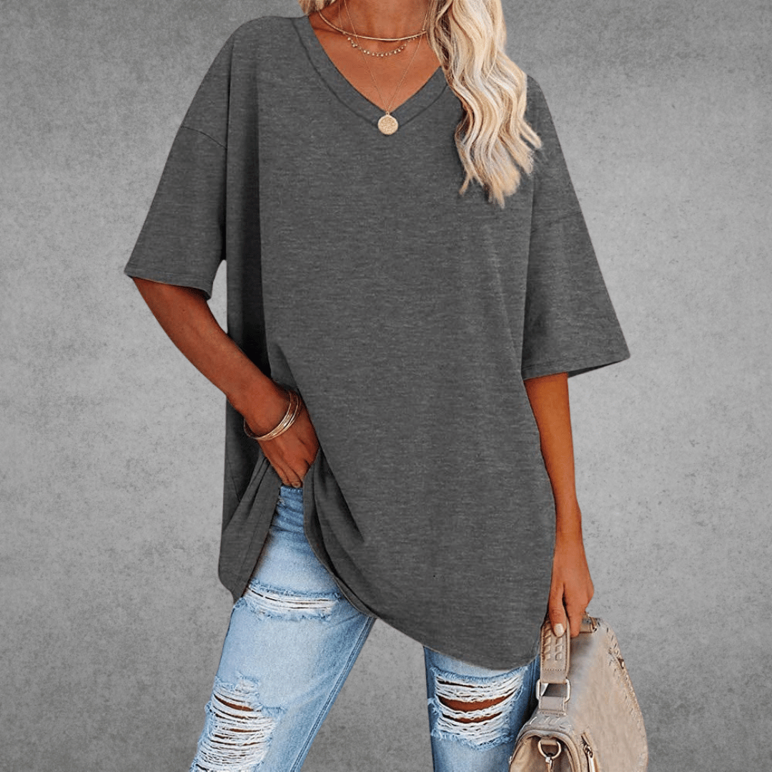 Ninon Oversize T-shirt Woman – Comfortable V-neck design & lightweight and breathable fabric
