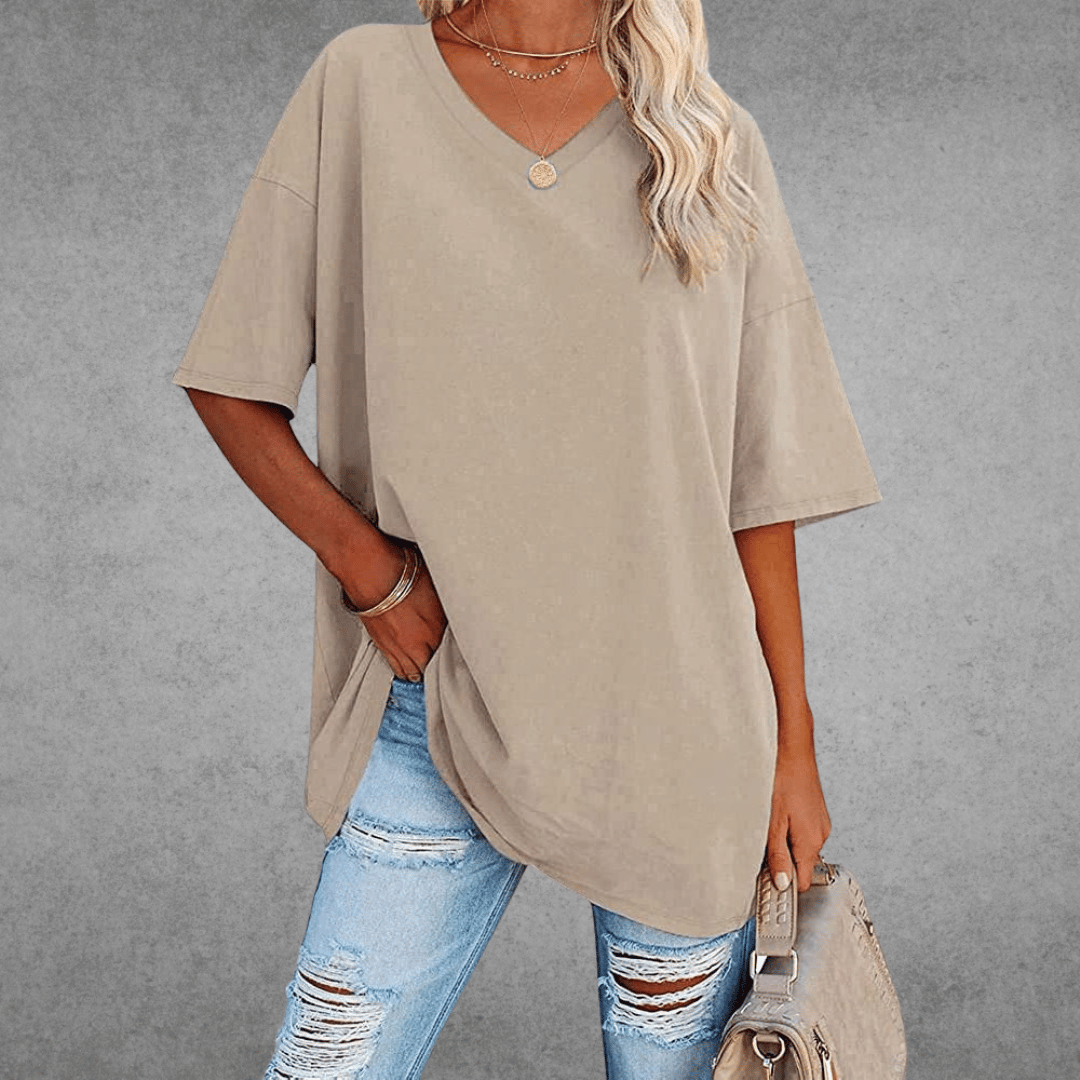 Ninon Oversize T-shirt Woman – Comfortable V-neck design & lightweight and breathable fabric