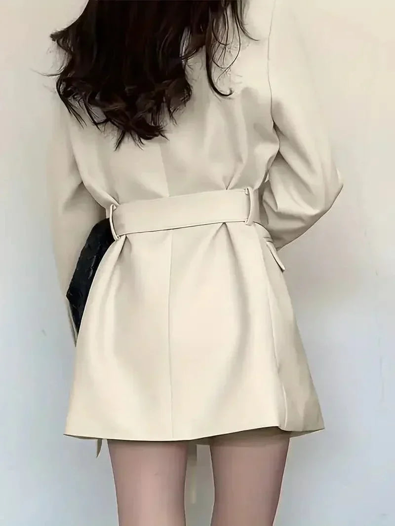 Nélia Blazer Dress Woman – Elegant Chic Tailored Dress with Long Sleeves for All Occasions