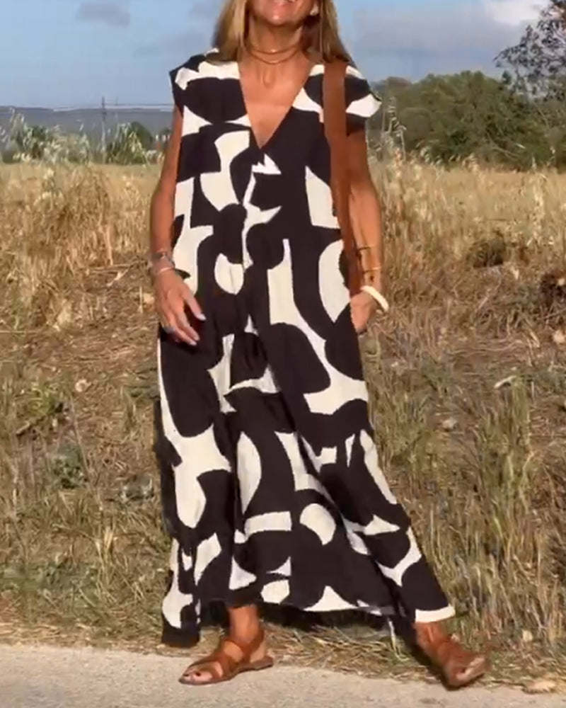 Sita Robe Ample Femme – Abstract Black & White Print with Deep V Neckline