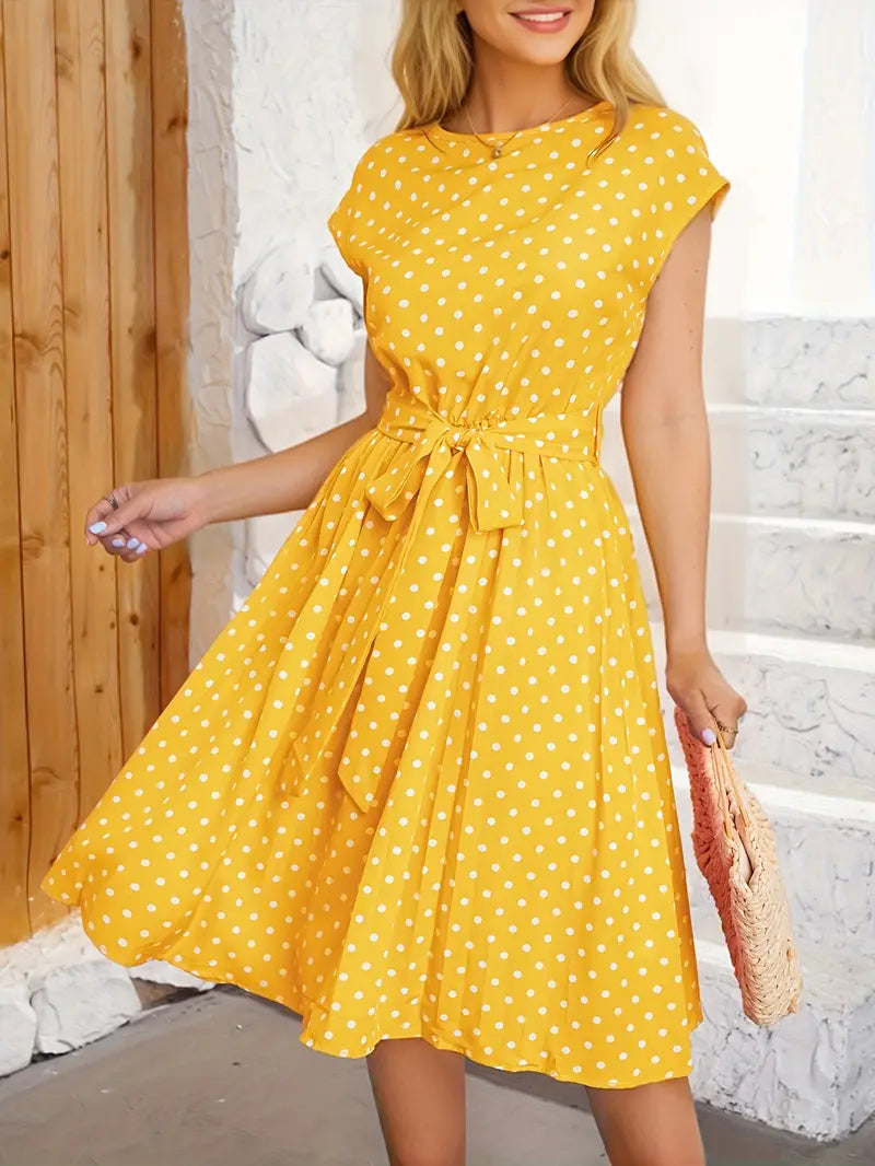 Sarrah Pleated Dress Woman – Comfortable, Timeless Polka Dot Pattern & Flattering Cut