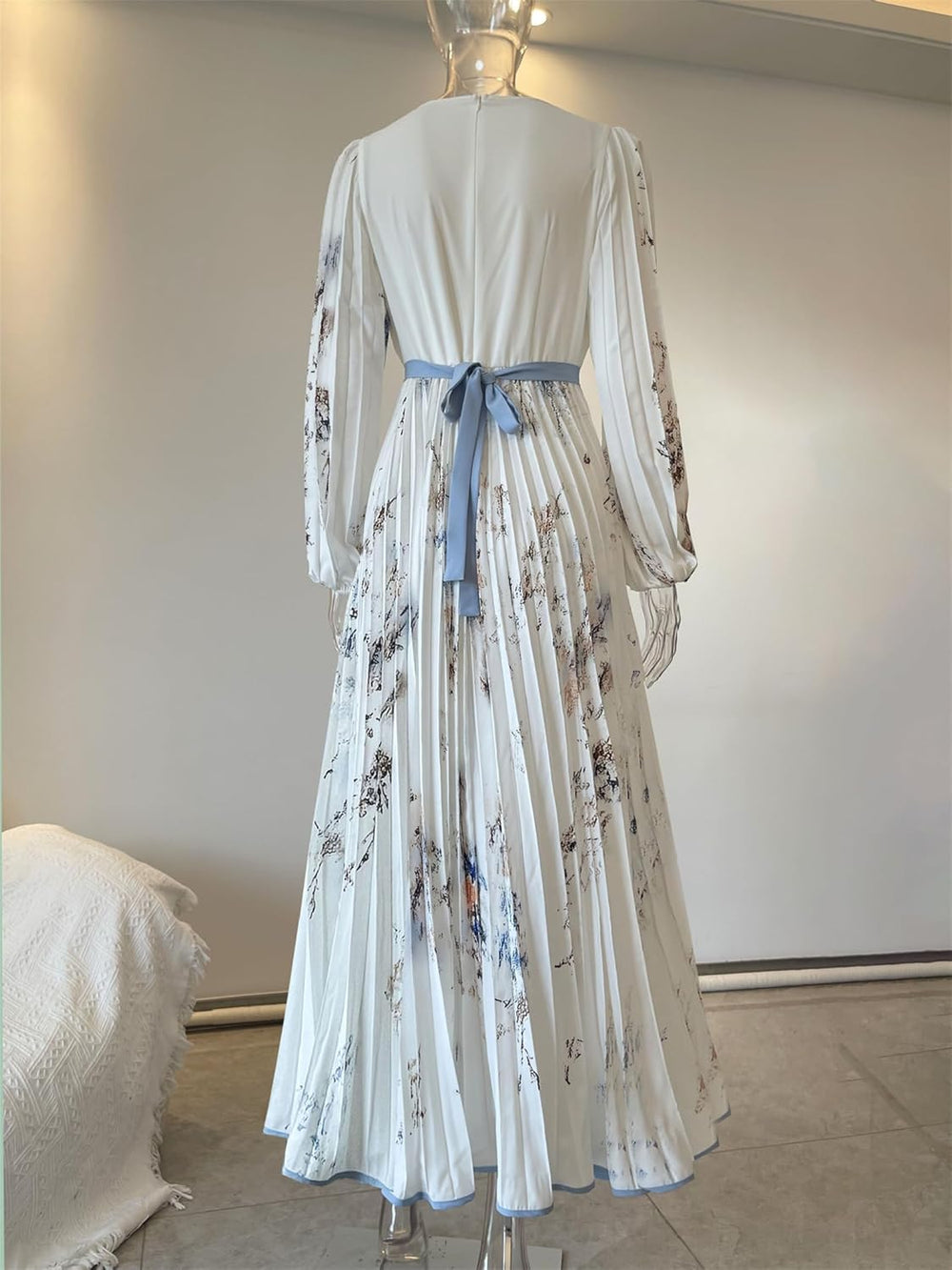 Amélie Women's Dress – Floral Maxi Dress V-Neck Belted Bohemian Elegant Wedding