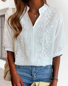 Emelia Blouse Femme – Elegant Top with Puff Sleeves & Comfortable Fit