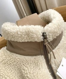 Lily Teddy Coat Woman – Warm Jacket with High Collar, Zipped Pockets & Casual Fit