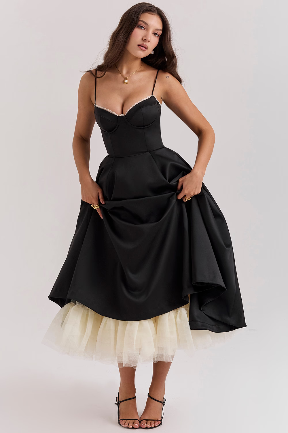 Dawn Robe Midi Femme – Elegant Tulle Dress with Adjustable Straps & Comfortable Fit