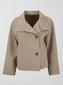 Sheena Cabon Court Woman – Warm and Modern Winter Jacket with High Collar & Minimalist Design