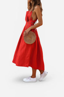 Chana Linen Dress – Elegant Backless Dress in Light and Airy Linen