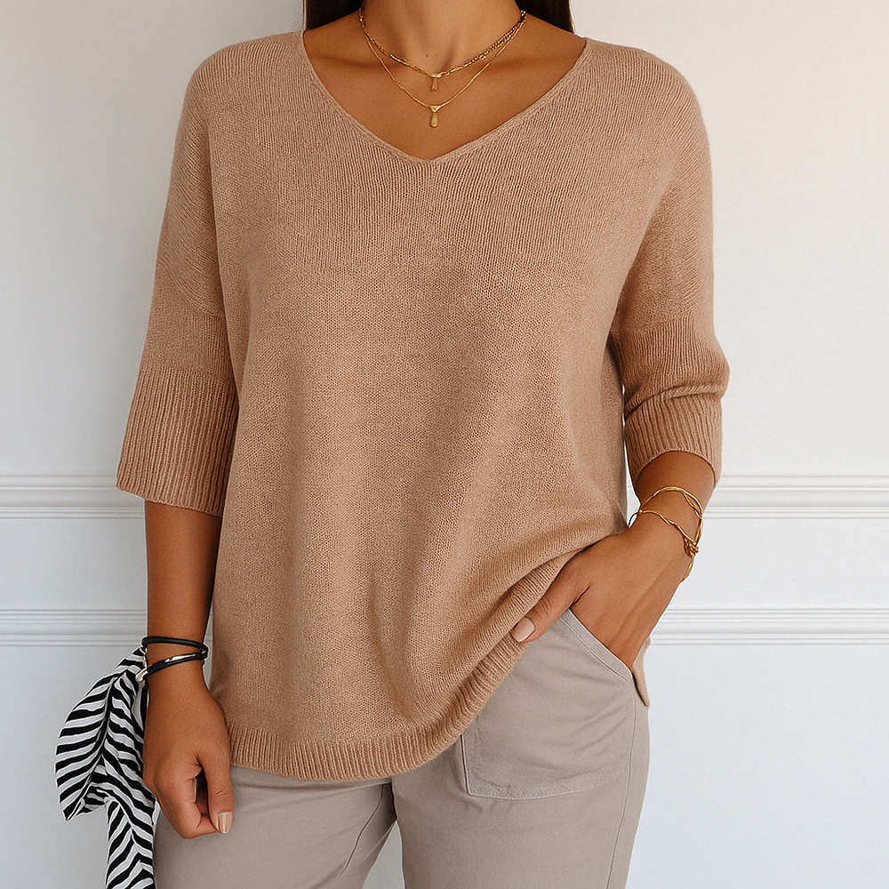 Coraline V-Neck Sweater Women – Fine Knit, Soft & Elegant for a Refined Style