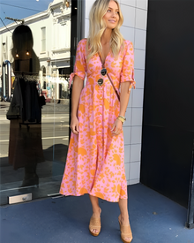 Gigi Robe Femme – Elegant Orange Dress in Luxury Fabric with Flattering Cut & Timeless Style