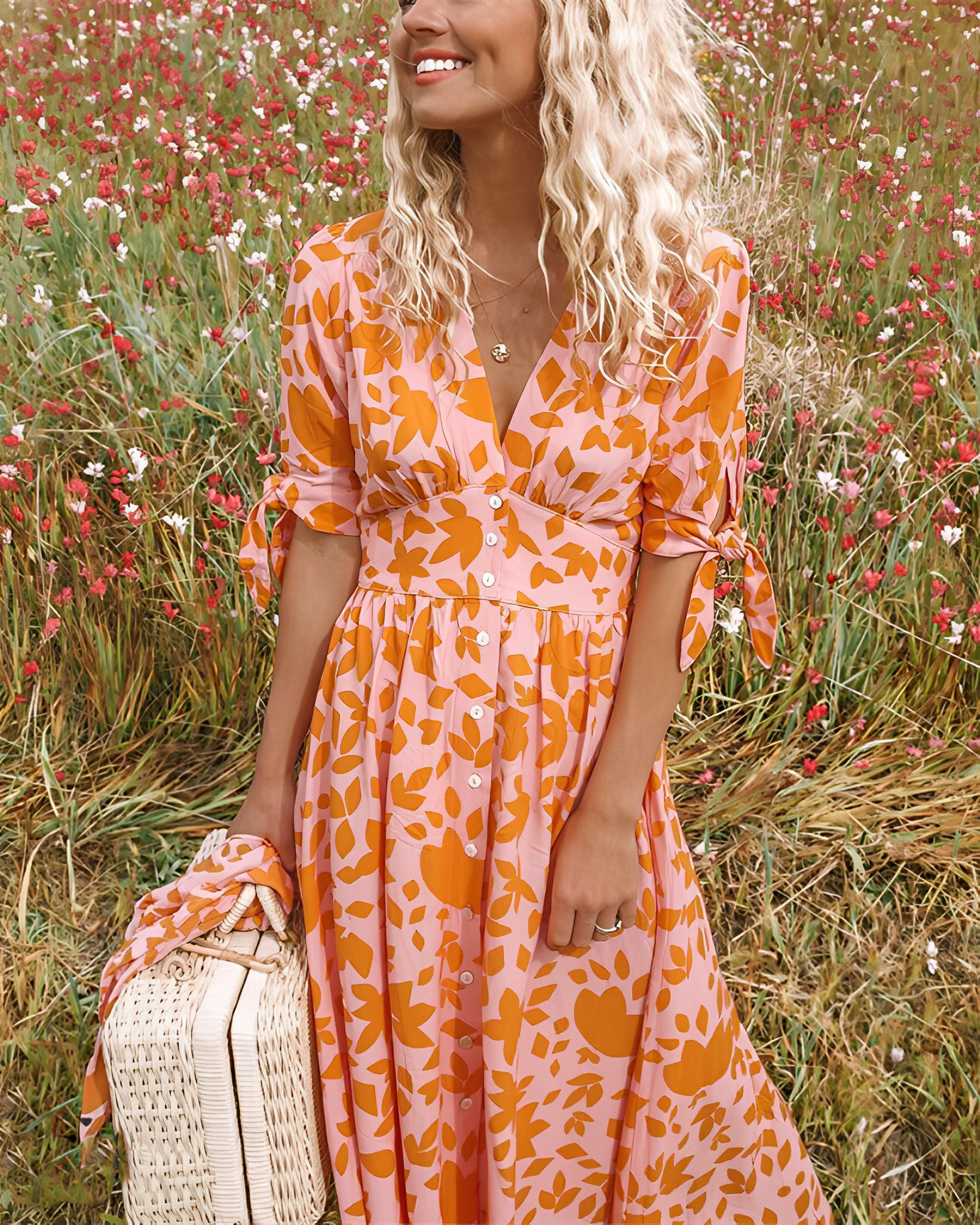 Gigi Robe Femme – Elegant Orange Dress in Luxury Fabric with Flattering Cut & Timeless Style