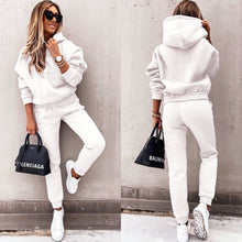 Elane Women's Jogging Set – Soft Comfort & Modern Style for Daily Relaxation