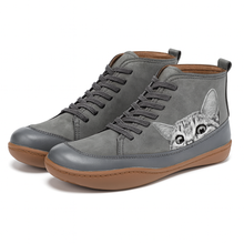 Angela Bottes Femme Cat Pattern – Comfortable & Warm Winter Shoes with Unique Style