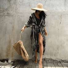 Brenna Robe Kimono Looksy – Bohemian Tie-Dye Print & Fluid Mid-Length Cut