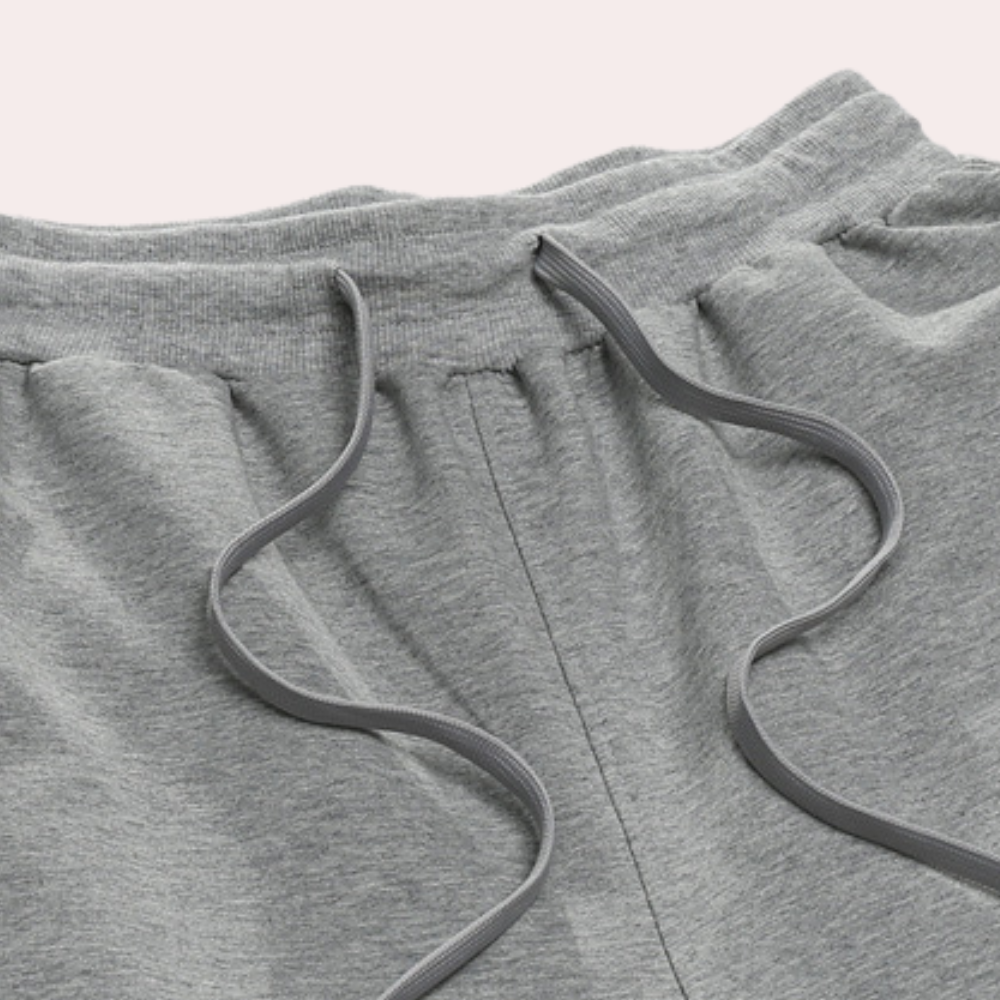 Larry Jogging Men – Premium Cotton with Adjustable Waist, Modern Fit & Breathable Comfort