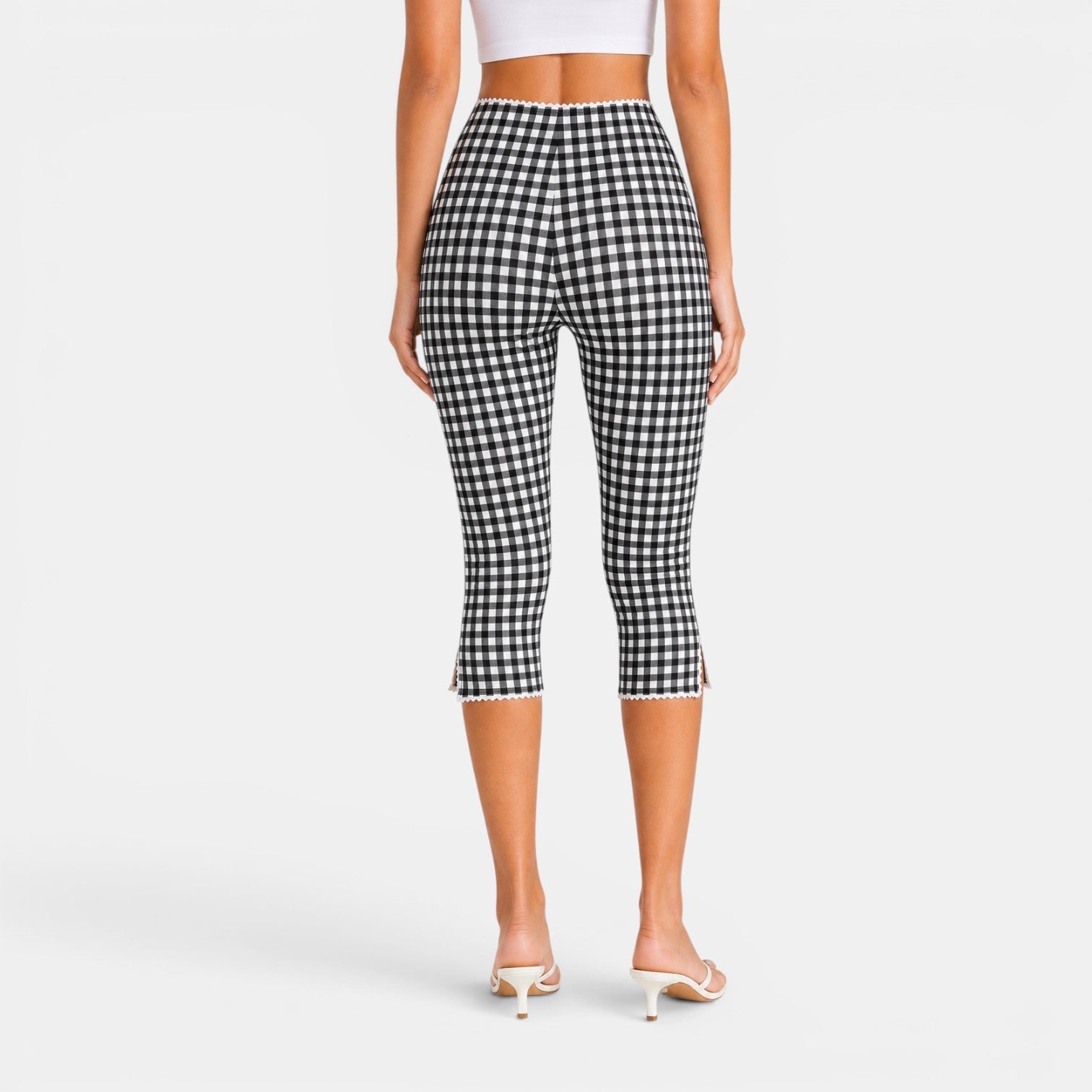 Women's Plaid Capri Pants