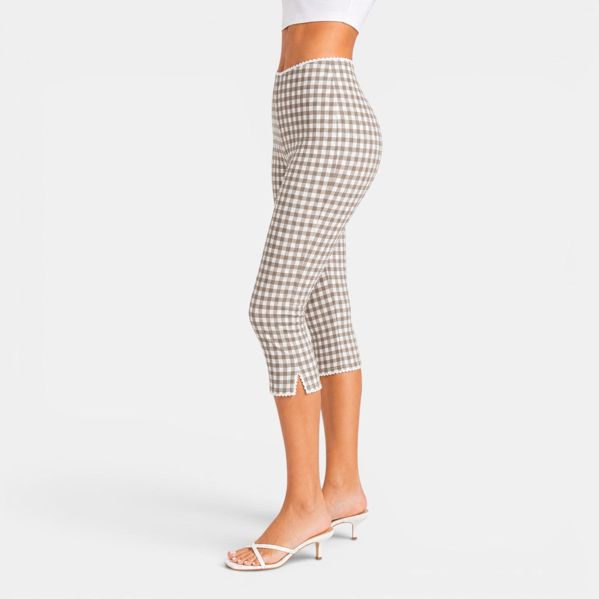 Women's Plaid Capri Pants
