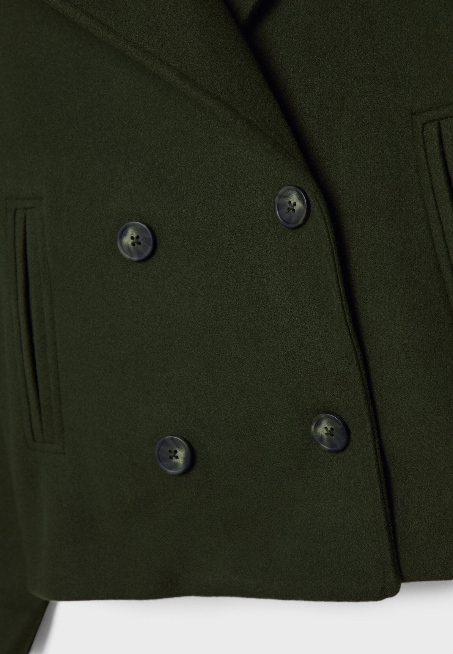 Olivia Femme Coat – Chic Short Double-Breasted Coat with Elegant Buttons & Modern Style